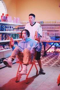 欧阳靖摘下面具视频,揭秘神秘面纱下的真容