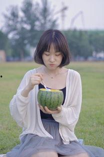 今日份吃瓜少女,揭秘吃瓜少女的日常