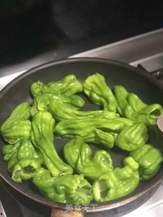 虎皮青椒做法视频,家常快手菜，色香味俱全的烹饪教程